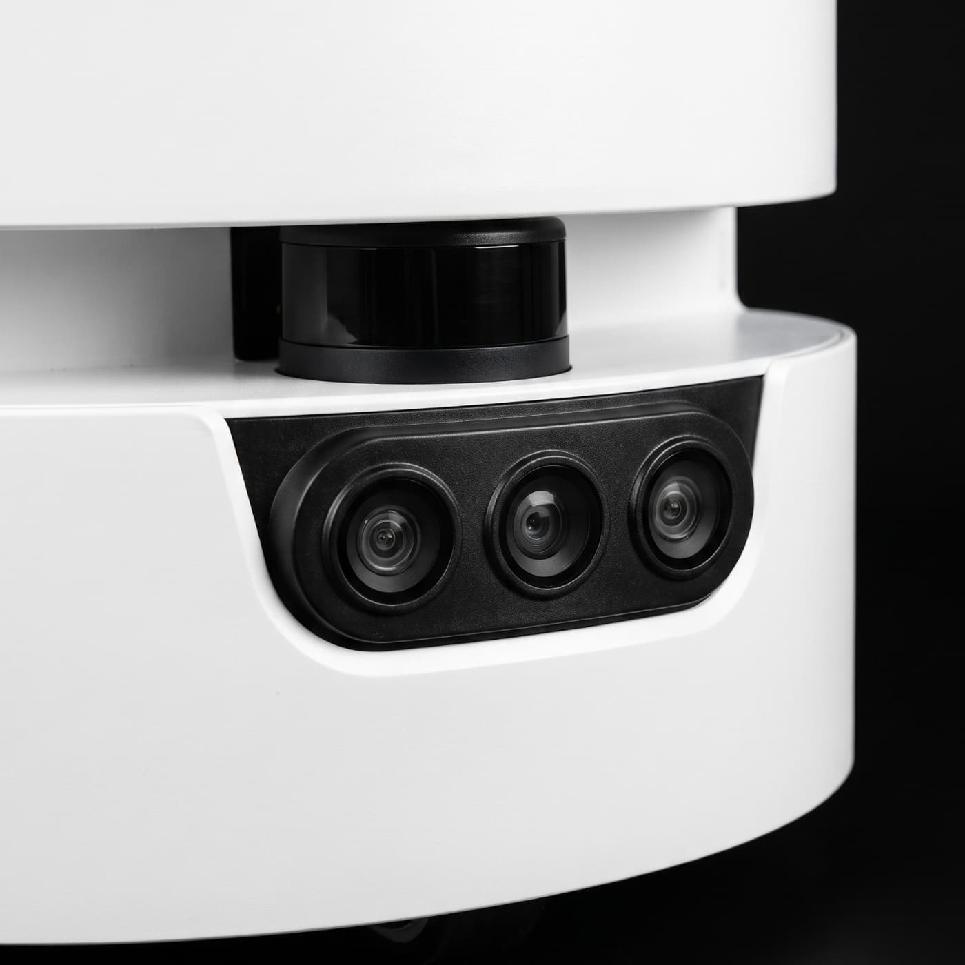 Navegación autónoma con LIDAR y 3 cámaras de profundidad